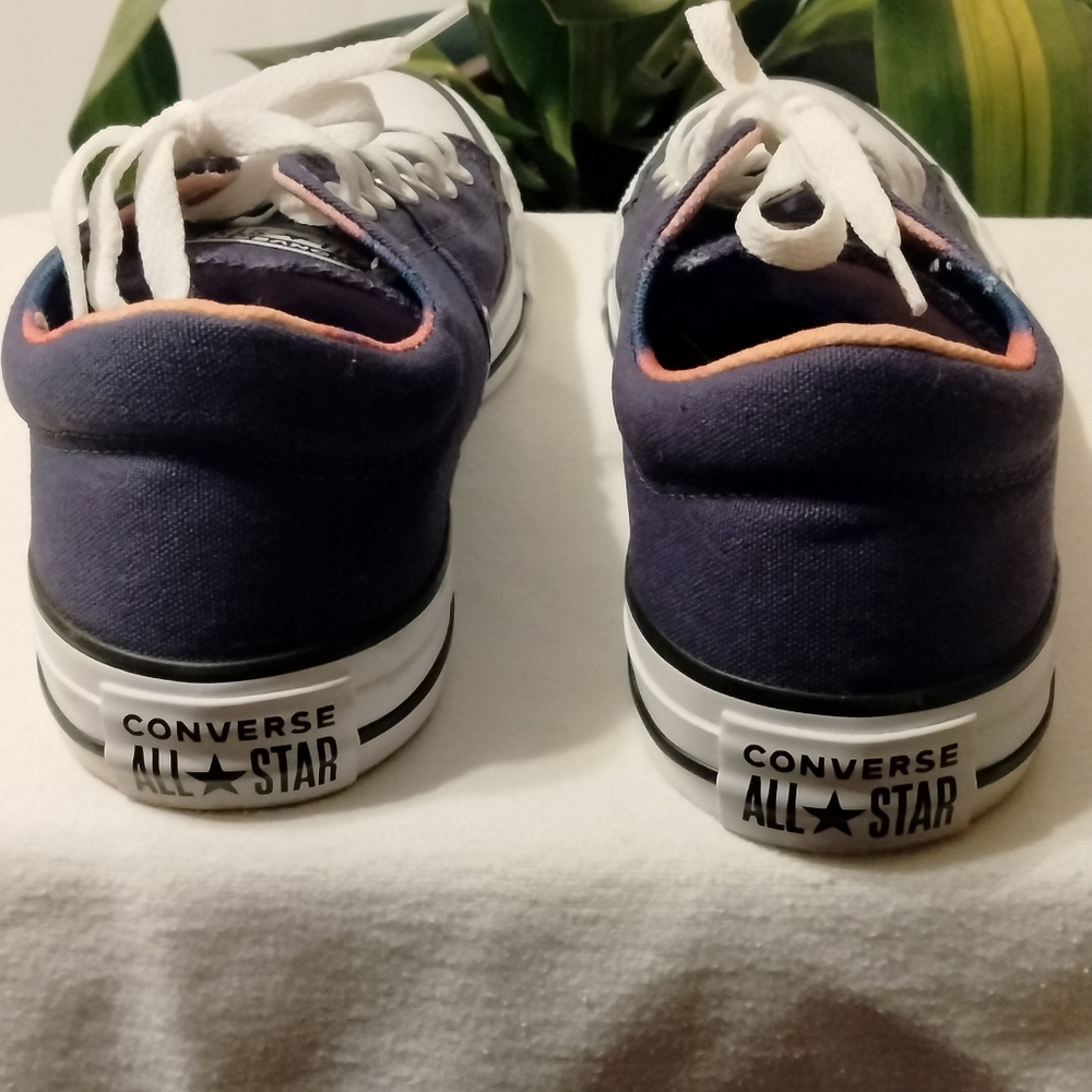 Purple womens Converse - Picture 2 of 5